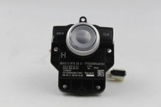 Audio Equipment Radio 207 Type E350 Fits 2012 MERCEDES E-CLASS OEM #20731 A2128702851