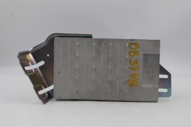 Audio Equipment Radio Amplifier Left Hand Quarter Panel 19 GENESIS G70 OEM 20706 96370-G9200