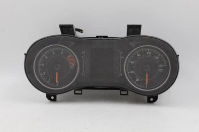 Speedometer Cluster 108K 140 MPH 3.5" Screen 2019 JEEP CHEROKEE OEM #19882 68379590A1, P68379590A1