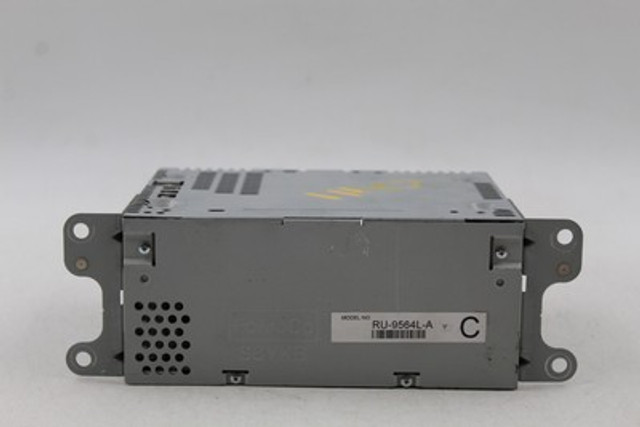 Audio Equipment Radio Receiver AM-FM Fits 18-19 EXPLORER 38425 JB5T-18D832-AB
