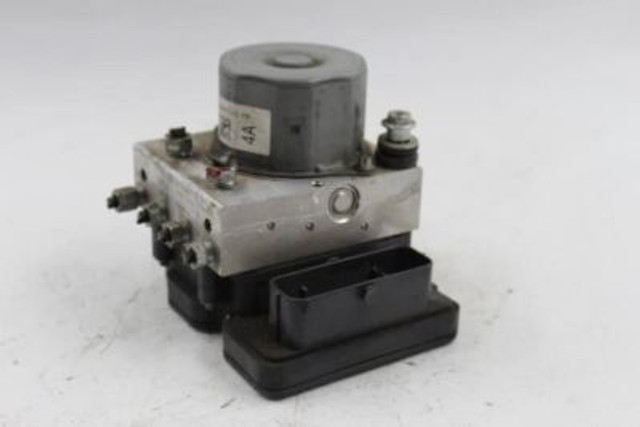 Anti-Lock Brake Part Modulator Assembly AWD Fits 13-15 RDX 12673 57110-TX4-A040-M1
