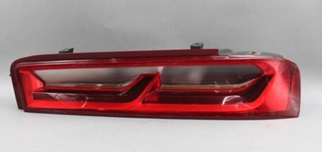 Right Passenger Tail Light Quarter Mounted LT Rs Package 2016-2018 CAMARO #37231 84136771