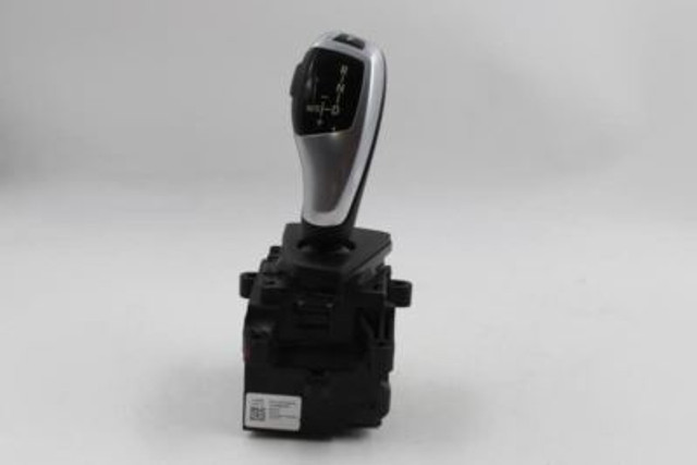 2017 BMW 320i 328i CENTER CONSOLE AUTOMATIC TRANSMISSION GEAR SHIFTER  #11869 9296896-01