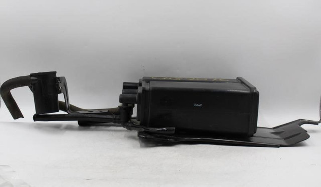 2007-2014 LINCOLN MKX FUEL VAPOR CHARCOAL CANISTER OEM #10396 high resolution2
