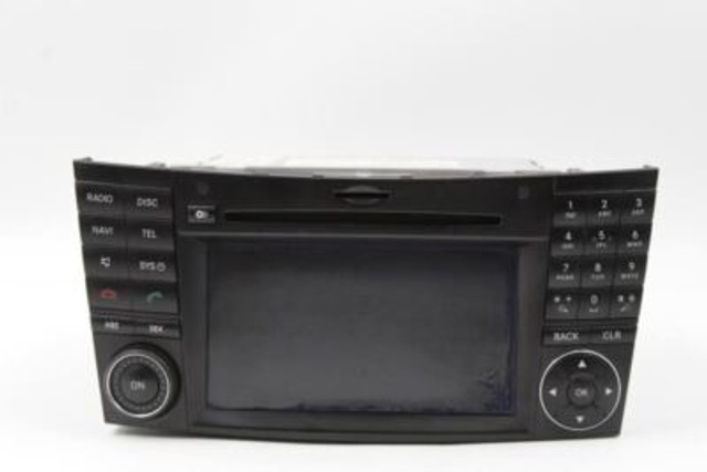 Audio Equipment Radio 219 Type CLS550 2009 MERCEDES CLS-CLASS OEM #8740 A2118705394