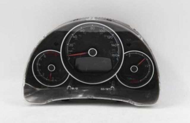 Speedometer 25K Miles MPH 2016-2019 VOLKSWAGEN BEETLE OEM #9752 5C59209760