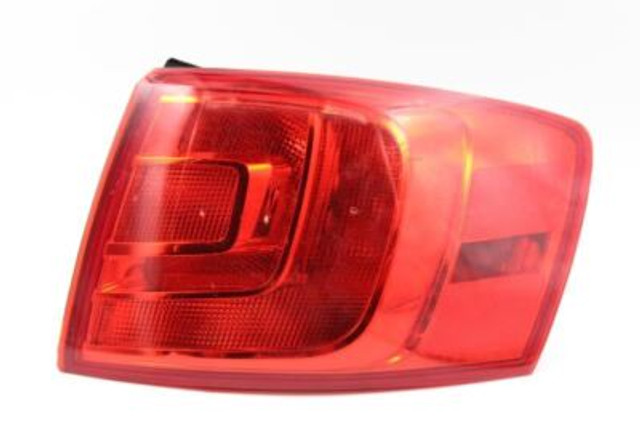 Right Passenger Tail Light Sedan Base 11-14 VOLKSWAGEN JETTA #4487