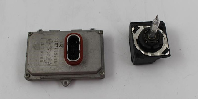 Xenon HID Headlight Module Lamp R350 Headlamps 2006-2011 MERCEDES R-CLASS #4611 5DF008704-02 high resolution2