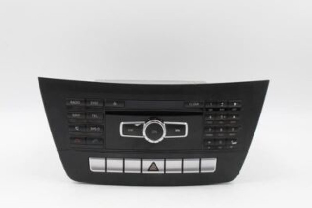 Audio Equipment Radio 204 Type C250 Receiver 2013 MERCEDES C-CLASS OEM #7030 A2049009610