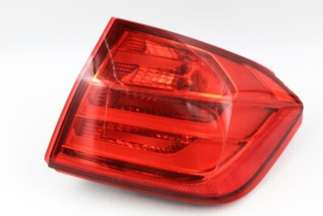 Passenger Right Tail Light Quarter Panel Mounted Fits 12-15 BMW 320i #4432