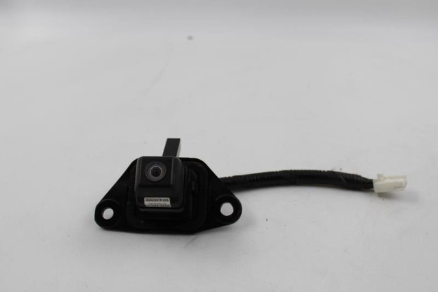 Camera/Projector Tailgate Mounted Fits 08 HIGHLANDER 3550 86790-48070 high resolution2