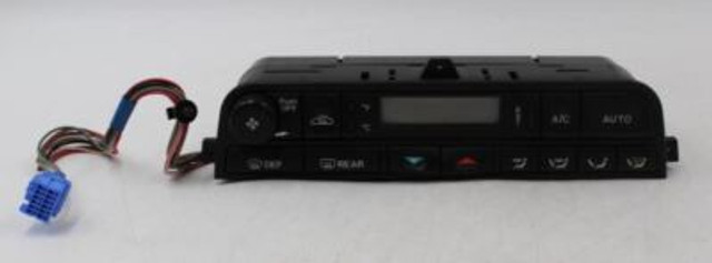 Temperature Control Non-heated Windshield 1997-2006 JAGUAR XK8 OEM #8197 146430-6141