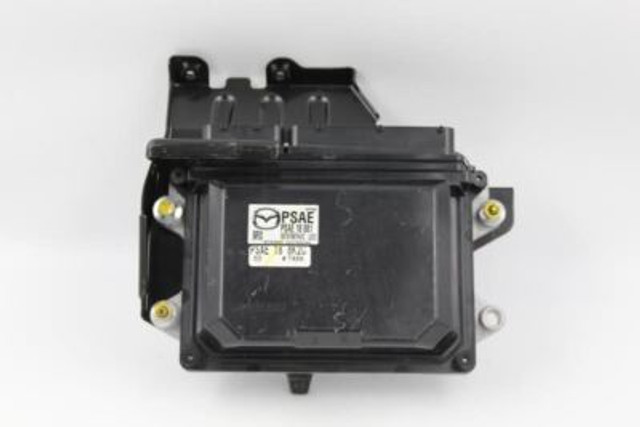 Engine ECM Mounted By Battery 2.0L ID PE18-18881-A Fits 14-17 MAZDA 3 4701 PSAE18881