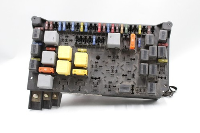 1998-2005 MERCEDES ML500 ML320 FUSE BOX 1635450205 OEM