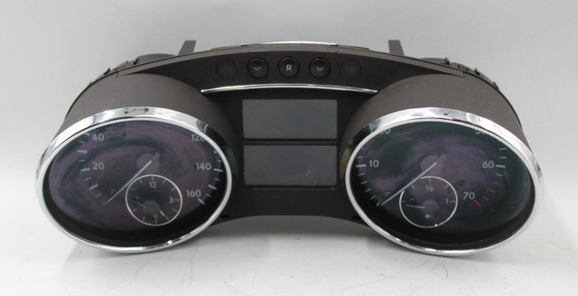 06 07 MERCEDES R350 R500 W251 141K INSTRUMENT CLUSTER GAUGE SPEEDOMETER OEM A2515409747 high resolution2 06 07 MERCEDES R350 R500 W251 141K INSTRUMENT CLUSTER GAUGE SPEEDOMETER OEM A2515409747 high resolution2