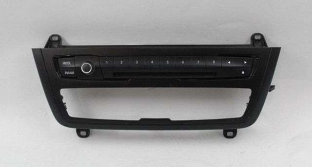 12 13 14 15 BMW 320I 328I F30 F22 RADIO AUDIO CONTROL PANEL OEM 17313810 12 13 14 15 BMW 320I 328I F30 F22 RADIO AUDIO CONTROL PANEL OEM 17313810