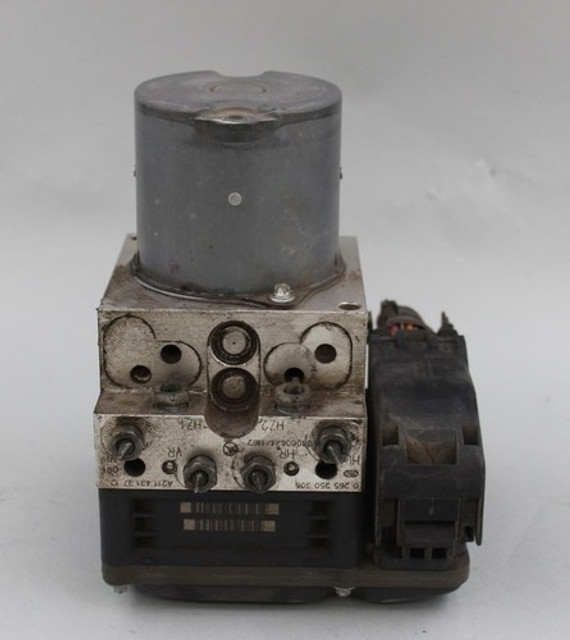 07 08 09 10 11 MERCEDES E350 E500 ABS ANTI LOCK BRAKE PUMP MODULE 83K RWD OEM A2114313712 07 08 09 10 11 MERCEDES E350 E500 ABS ANTI LOCK BRAKE PUMP MODULE 83K RWD OEM A2114313712