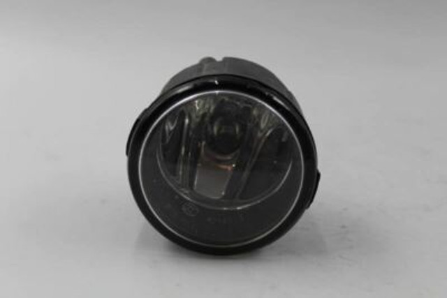 Corner/Park Light Fog-driving Bumper Mounted Hatchback 07-12 NISSAN VERSA 2057