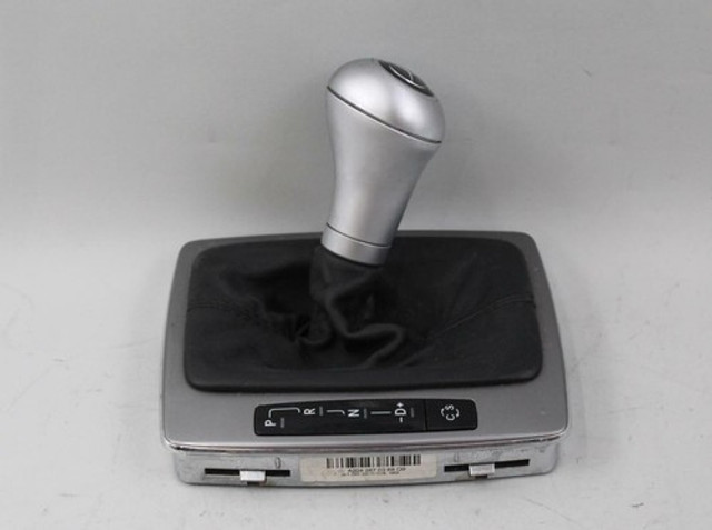 2008-2015 MERCEDES C250 CENTER CONSOLE AUTOMATIC GEAR SHIFTER KNOB COVER OEM A2042672410 2008-2015 MERCEDES C250 CENTER CONSOLE AUTOMATIC GEAR SHIFTER KNOB COVER OEM A2042672410