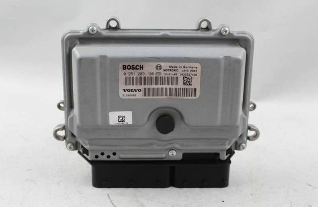Engine ECM ECU Electronic Control Module S60 T5 Fits 12 VOLVO 60 SERIES 1438 026209108 high resolution2