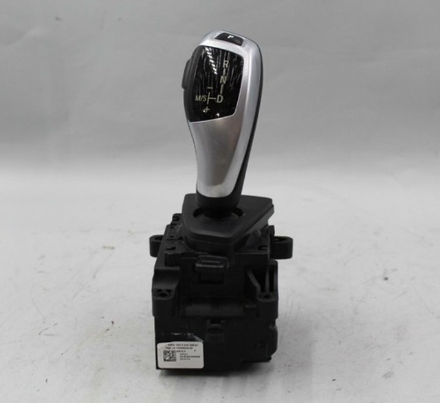 12 13 14 15 16 BMW 335I 320I 328I CENTER CONSOLE AUTOMATIC GEAR SHIFTER OEM 9296896-01 12 13 14 15 16 BMW 335I 320I 328I CENTER CONSOLE AUTOMATIC GEAR SHIFTER OEM 9296896-01