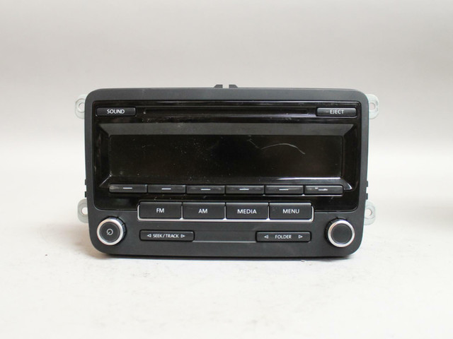11 12 13 14 VOLKSWAGEN JETTA AM/FM RADIO CD PLAYER RECEIVER 1K0035164D high resolution2