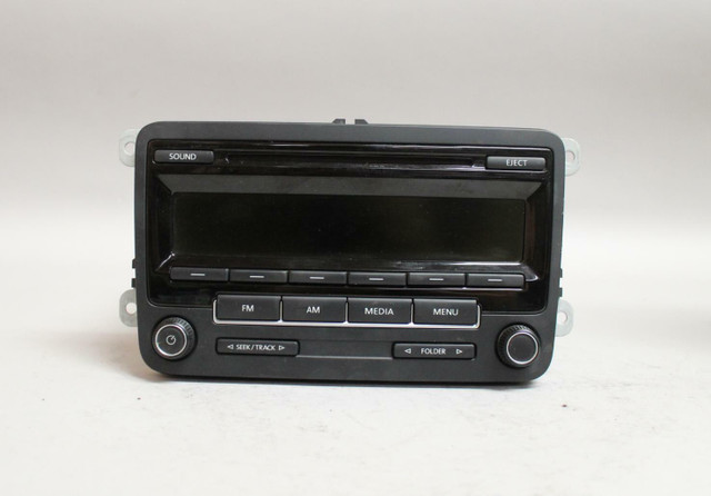 15 16 17 VOLKSWAGEN JETTA AM/FM RADIO CD PLAYER RECEIVER 1K0035164H high resolution2