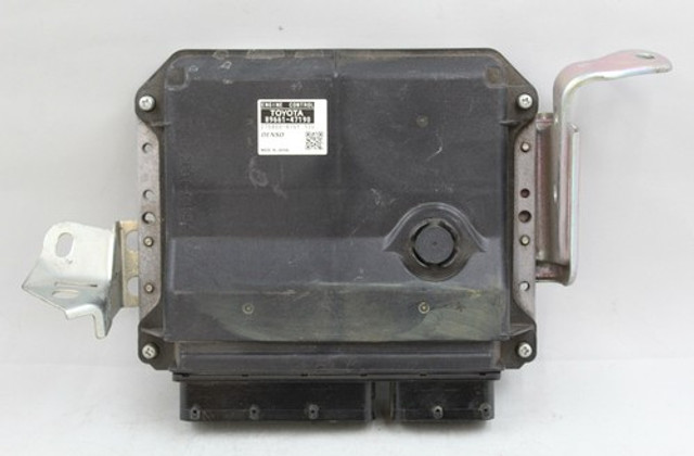 12 13 TOYOTA PRIUS ECU ECM ENGINE CONTROL MODULE COMPUTER 89661-47190 OEM 12 13 TOYOTA PRIUS ECU ECM ENGINE CONTROL MODULE COMPUTER 89661-47190 OEM