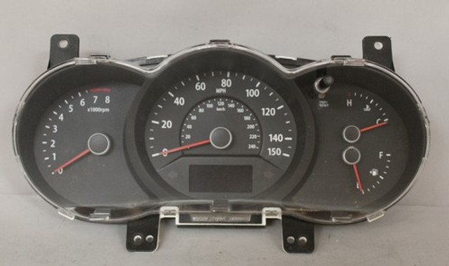 11 12 13 KIA SORENTO INSTRUMENT CLUSTER GAUGE SPEEDOMETER 94001-1U000 OEM 11 12 13 KIA SORENTO INSTRUMENT CLUSTER GAUGE SPEEDOMETER 94001-1U000 OEM