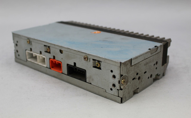98 99 00 01 02 03 04 05 LEXUS GS300 GS430 AUDIO RADIO AMPLIFIER 86280-30372 OEM high resolution2