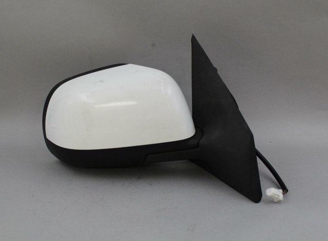 12 13 14 NISSAN VERSA SEDAN RIGHT PASSENGER SIDE POWER WHITE DOOR MIRROR OEM high resolution2 12 13 14 NISSAN VERSA SEDAN RIGHT PASSENGER SIDE POWER WHITE DOOR MIRROR OEM high resolution2