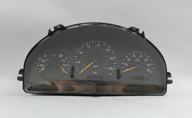 02 03 04 05 MERCEDES ML320 W163 INSTRUMENT CLUSTER SPEEDOMETER A1635403811 OEM