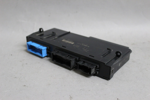 2010 11 12 13 214 15 2016 17 BMW 750I JUNKTION BOX BODY CONTROL MODULE PL6JBBFE high resolution2