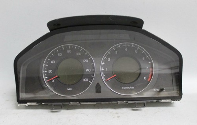 10 2010 VOLVO V70 INSTRUMENT CLUSTER SPEEDOMETER 3.2L FWD 31270902AA OEM 10 2010 VOLVO V70 INSTRUMENT CLUSTER SPEEDOMETER 3.2L FWD 31270902AA OEM