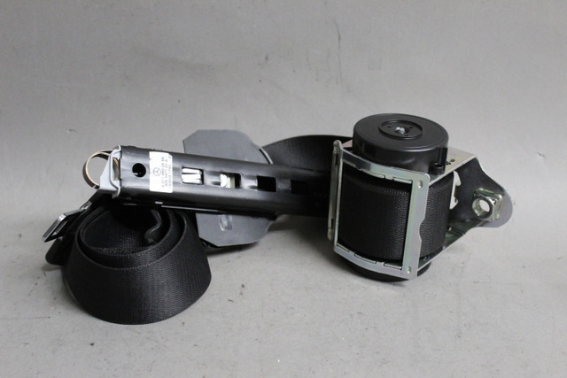 2006 2007 2008 2009 MERCEDES GL450 GL550 LEFT DRIVER SIDE BLACK SEAT BELT OEM high resolution2 2006 2007 2008 2009 MERCEDES GL450 GL550 LEFT DRIVER SIDE BLACK SEAT BELT OEM high resolution2