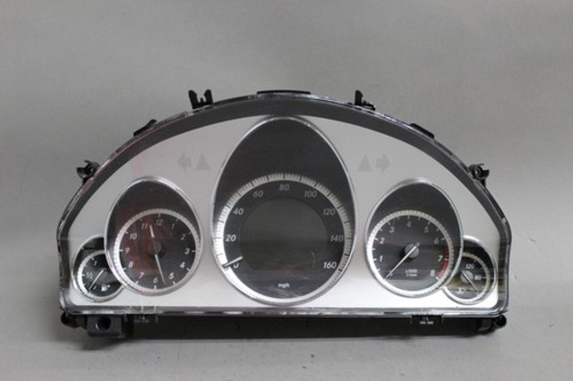 11 12 13 MERCEDES E350 E500 E550 INSTRUMENT CLUSTER SPEEDOMETER A2129005903 OEM 11 12 13 MERCEDES E350 E500 E550 INSTRUMENT CLUSTER SPEEDOMETER A2129005903 OEM