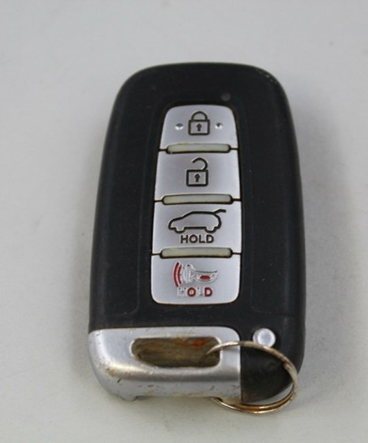 11 12 13 14 15 16 17 HYUNDAI VELOSTER KEY FOB OEM - A-10968