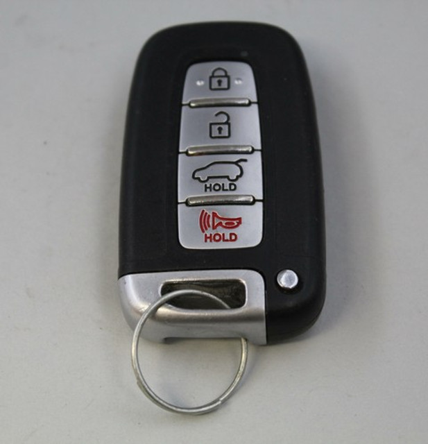 11 12 13 14 15 16 17 HYUNDAI VELOSTER KEY FOB OEM - A-10973