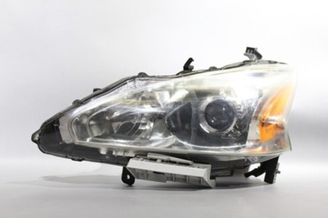 Right Passenger Headlight Sedan Halogen Fits 2013-2015 NISSAN ALTIMA OEM #38955
