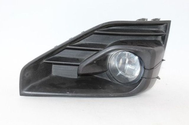 Left Driver Corner/Park Light Fog-driving 2012-2021 NISSAN PATHFINDER OEM #39467 261509B90E