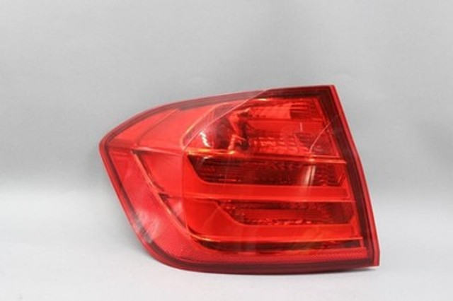 Left Driver Tail Light Quarter Panel Mounted Fits 2012-2015 BMW 328i OEM #39281 63217313039