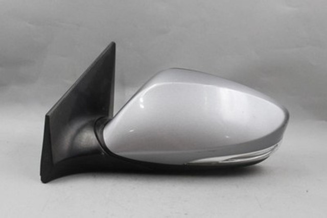 Driver Side View Mirror Power Sedan Heated 2014-2016 HYUNDAI ELANTRA OEM #39934 876103X700, 876103X680