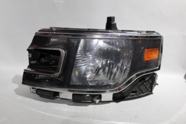 Left Driver Headlight Halogen Fits 2013-2019 FORD FLEX OEM #33664 DA8313006AM