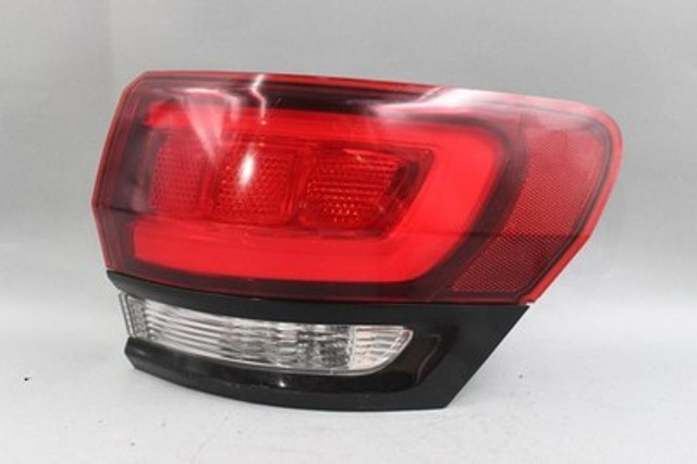 Right Passenger Tail Light Wk Body Fits 2014-2022 JEEP GRAND CHEROKEE OEM #40754 68142942AH