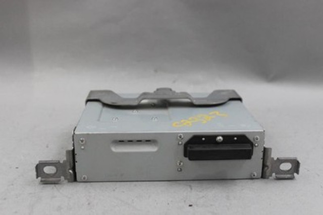 Audio Equipment Radio Tuner And Receiver AM-FM-MP3 Fits 21-23 MAZDA 3 OEM #40760 BGMC669C0B