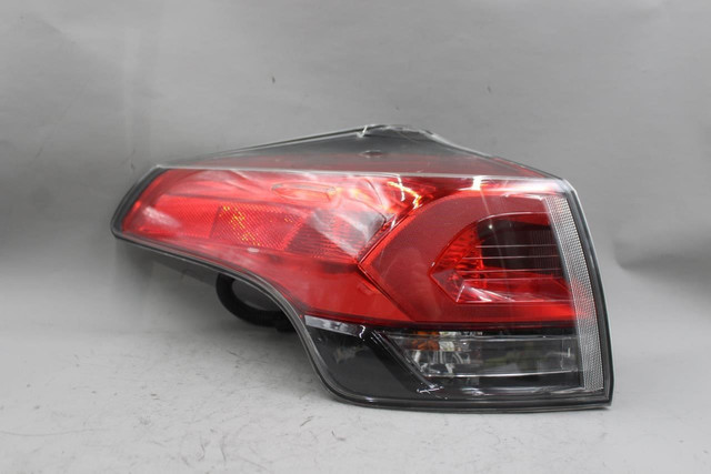 Left Driver Tail Light Quarter Mounted Fits 2016-2018 TOYOTA RAV4 OEM #42691 8156142210