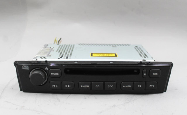 Audio Equipment Radio Receiver Am-fm-cd Navigation 2004-07 JAGUAR XJ8 OEM #43446 2W93-18B87-BL