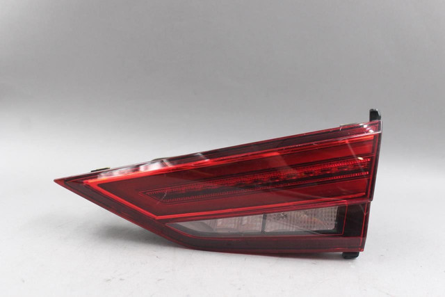 Right Passenger Tail Light Lid Mounted Fits 2017-2020 AUDI A3 OEM #44882 8V5945094F