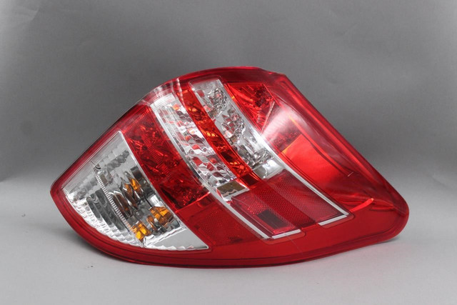 Right Passenger Tail Light Fits 2009-2012 TOYOTA RAV4 OEM #45308 815500R010, 8155142130