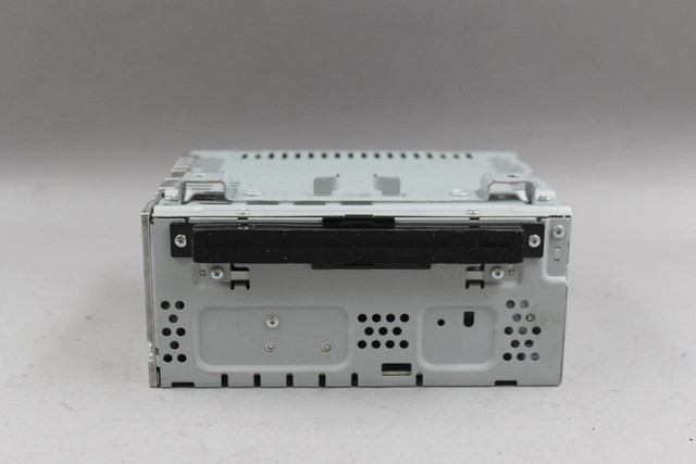 Audio Equipment Radio Receiver AM-FM-CD-MP3 2017-2019 FORD ESCAPE 45430 GJ5T18C869AE, GJ5T19C107AE
